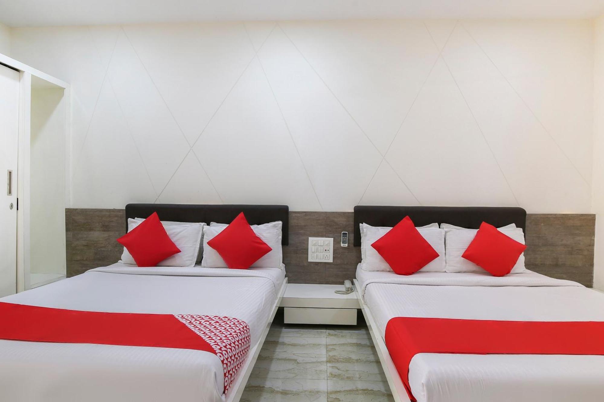 Bhatha Hotel O Shiv Vatika Banquet & Rooms מראה חיצוני תמונה