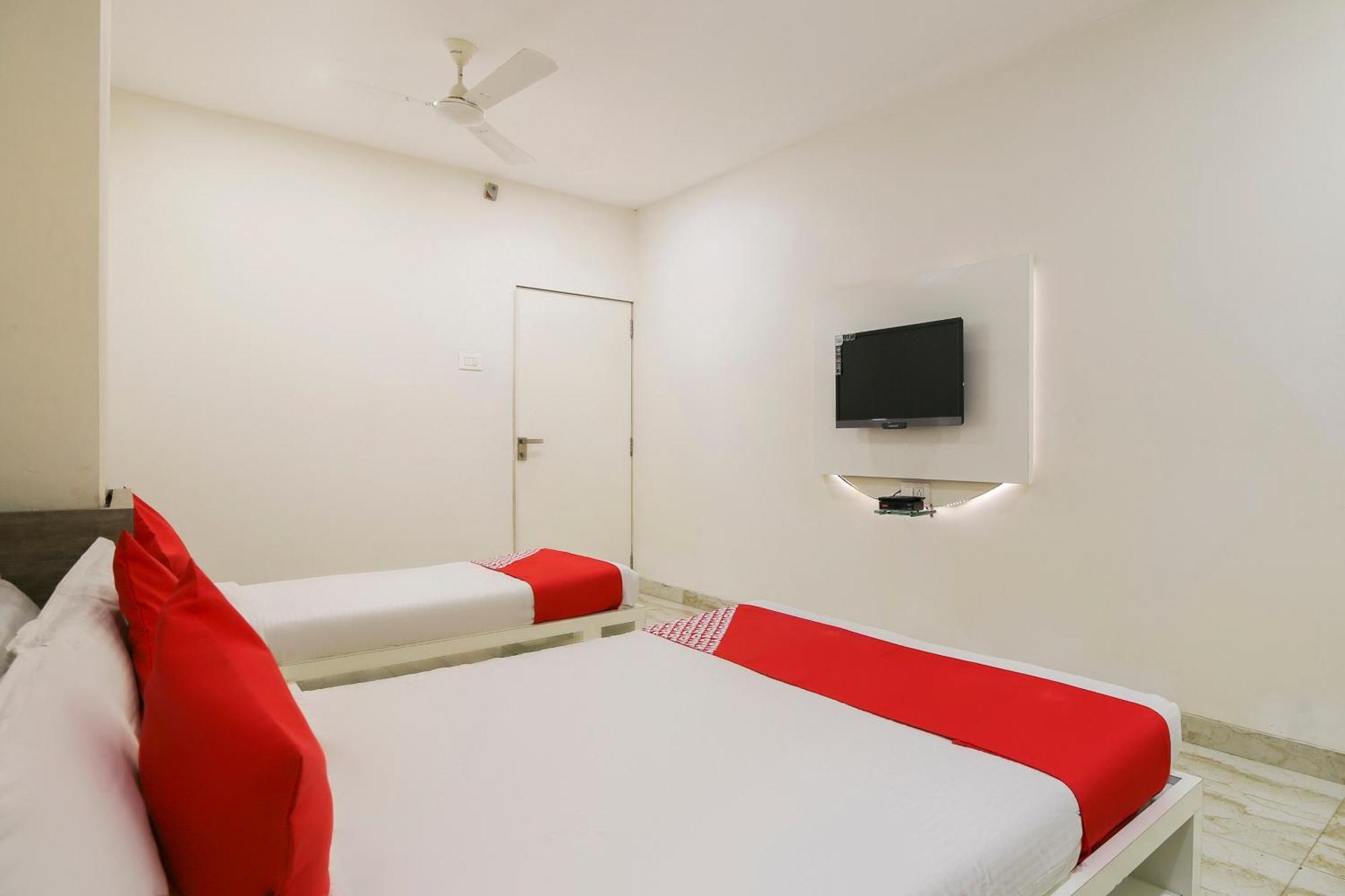 Bhatha Hotel O Shiv Vatika Banquet & Rooms מראה חיצוני תמונה