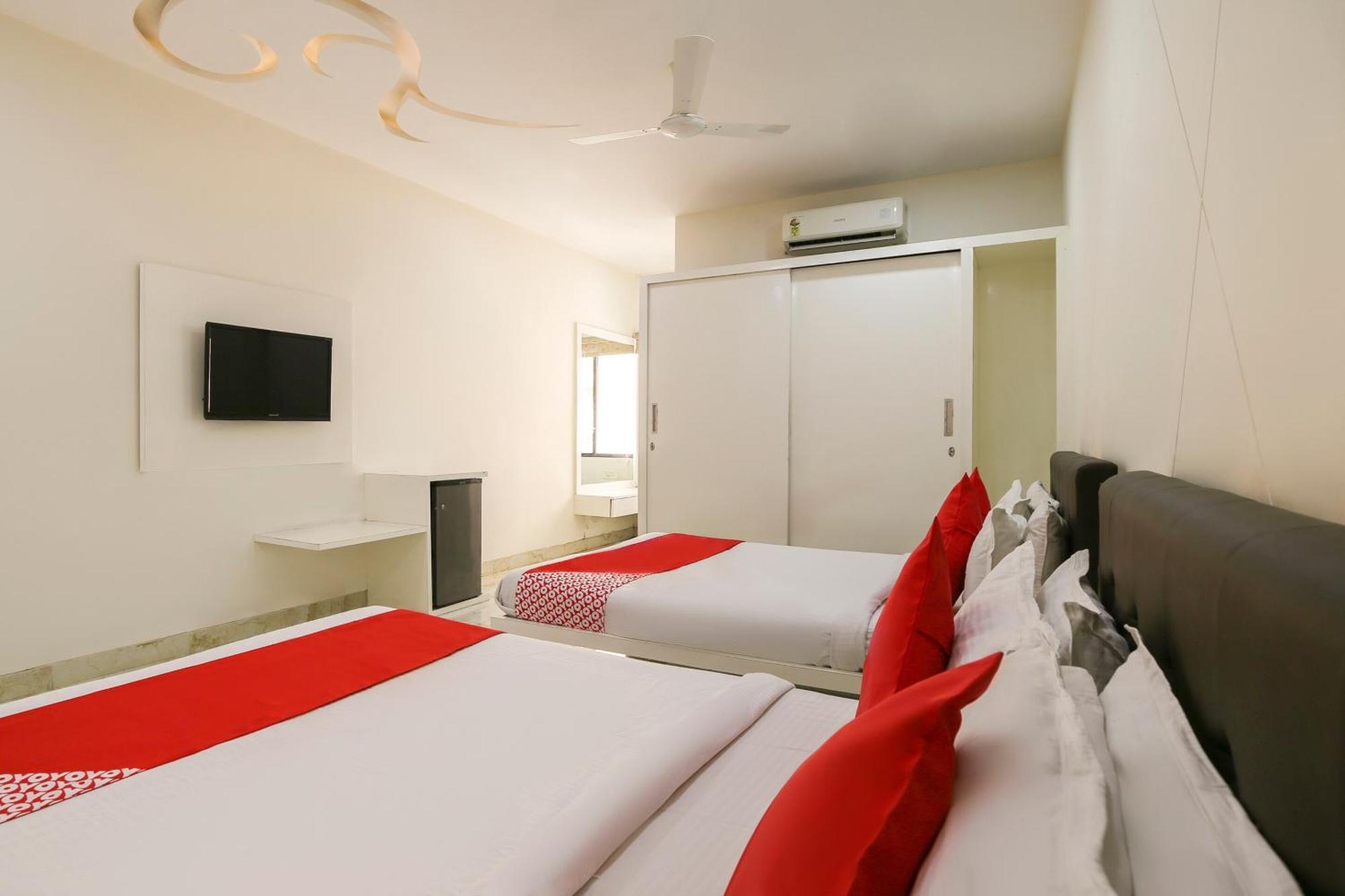 Bhatha Hotel O Shiv Vatika Banquet & Rooms מראה חיצוני תמונה