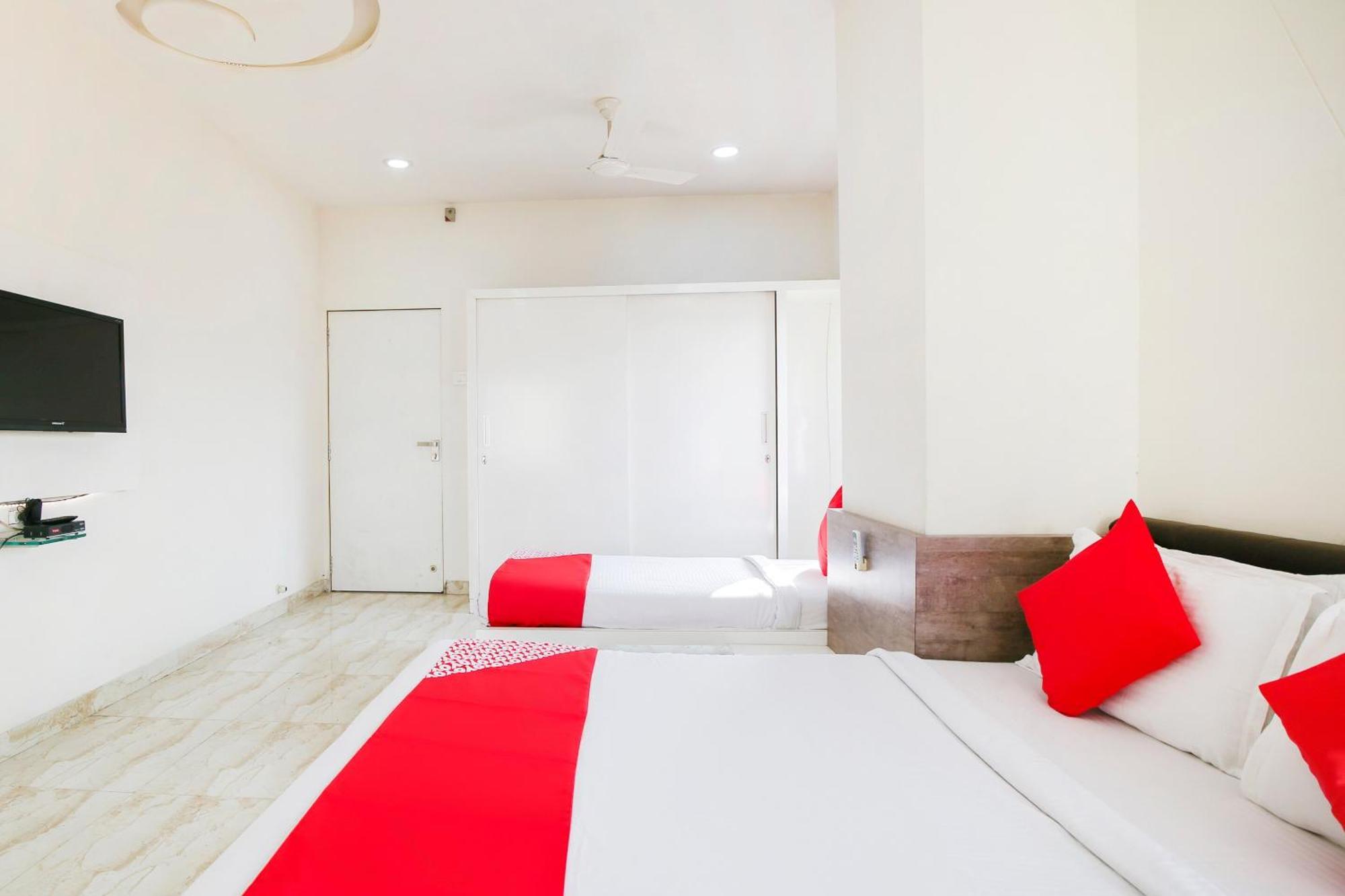 Bhatha Hotel O Shiv Vatika Banquet & Rooms מראה חיצוני תמונה