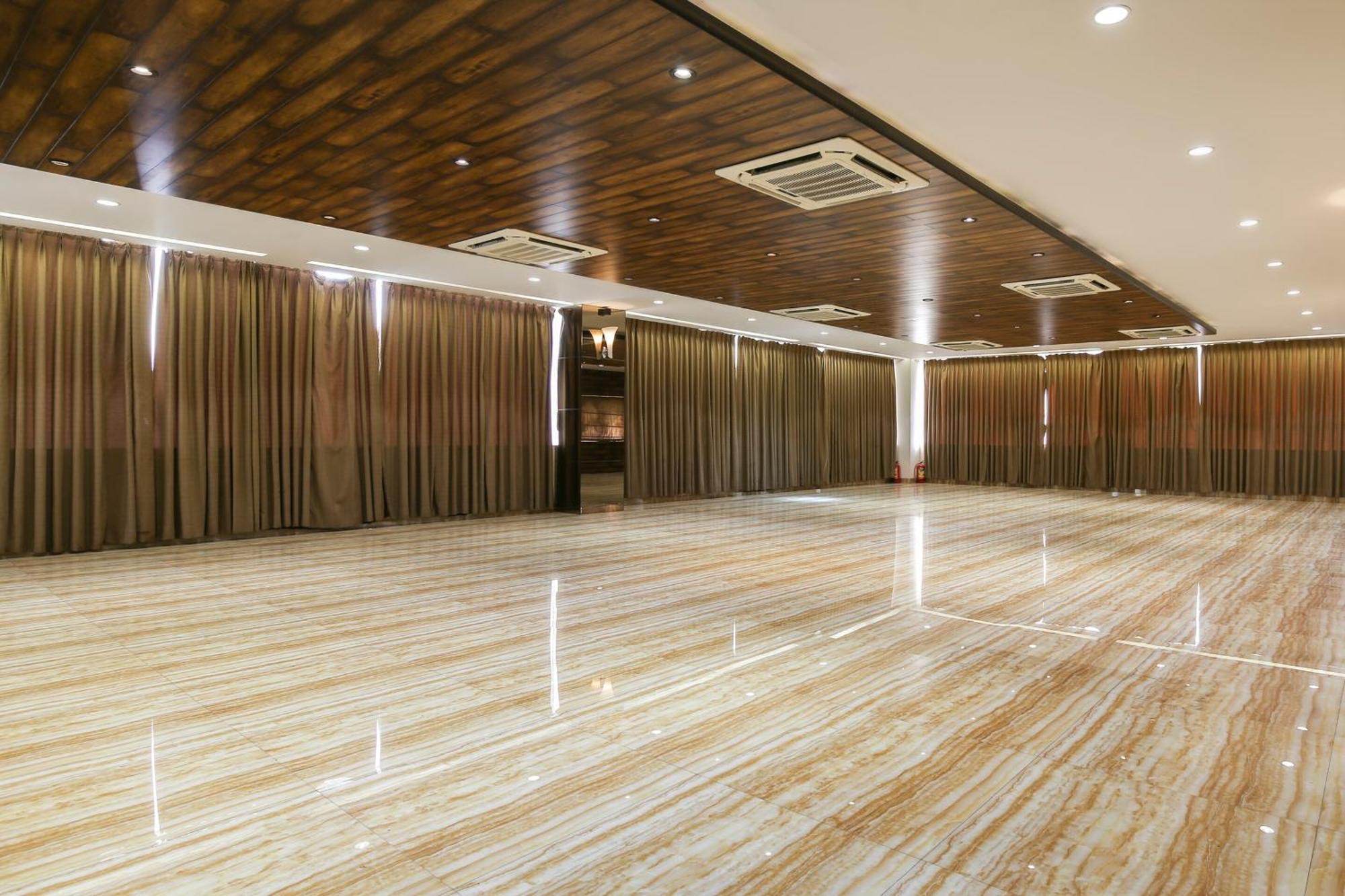 Bhatha Hotel O Shiv Vatika Banquet & Rooms מראה חיצוני תמונה